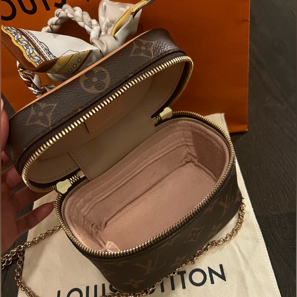 ****SOLD** Louis Vuitton Nano Nice Toiletry Bag with Strap - Picture 5 of 5